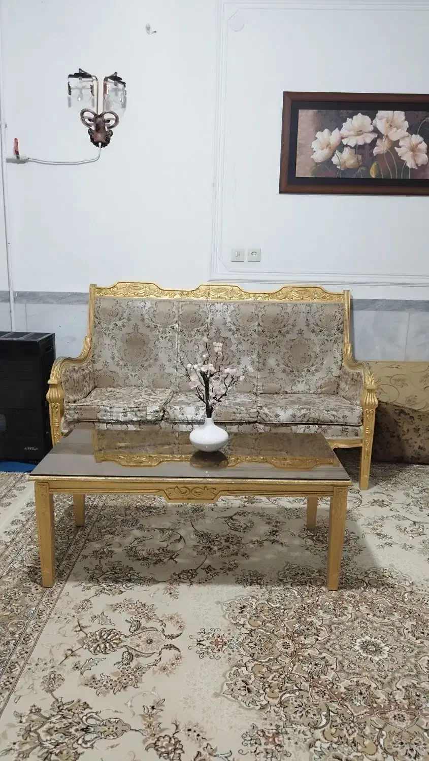 مبلمان کارکرده|مبلمان خانگی و میز عسلی|خرم‌آباد, |دیوار