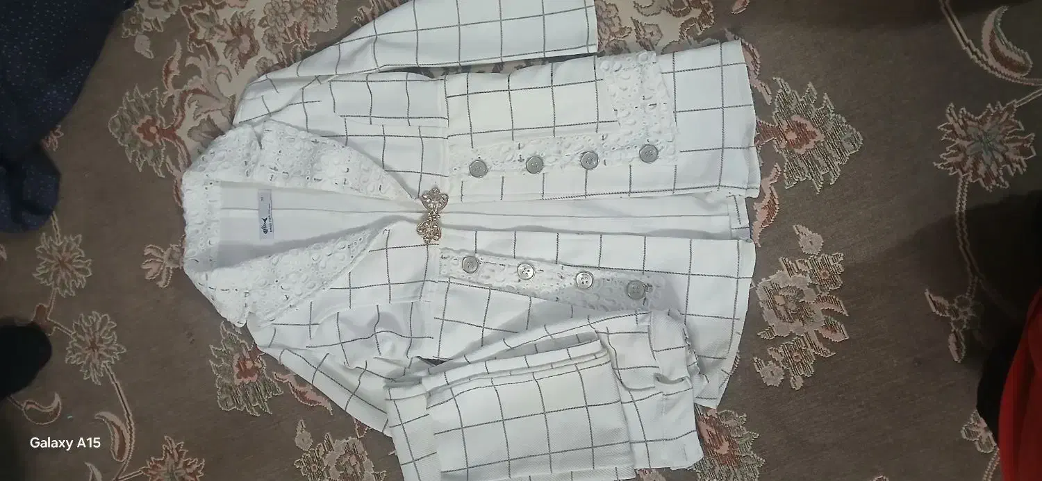 لباس دخترانه|کفش و لباس بچه|مشهد, رده|دیوار