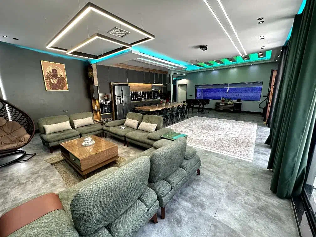 اجاره باغ ویلا|اجارهٔ کوتاه‌مدت ویلا و باغ|کرج, گوهردشت|دیوار