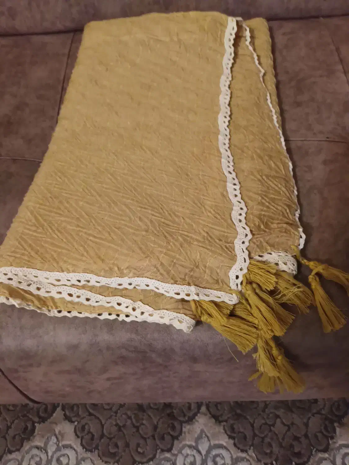 شال یکی از جنس موهر از نخ پنبه و دیگری نخی ضخیم|لباس|رشت, شهرک الغدیر|دیوار