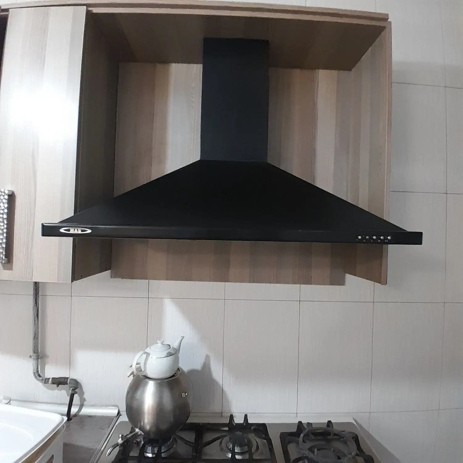 کابینت ام دی اف با هود|کتابخانه، شلف، قفسه‌های دیواری|زنجان, |دیوار