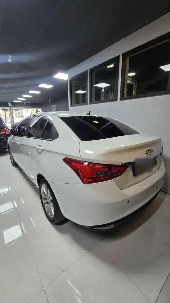 آریزو 5 مدل 96 لاکچری دنده ای ، اتو گالری بهادر|خودرو سواری و وانت|مشهد, شریف|دیوار