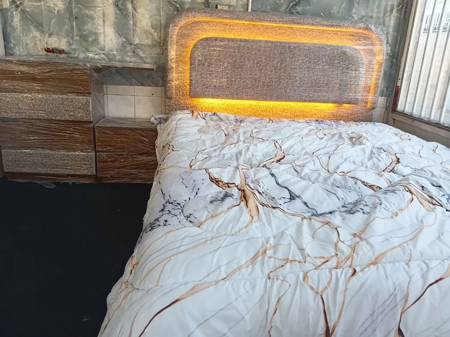 تخت خواب کلاسیک|تخت و سرویس خواب|ورامین, خیر آباد|دیوار