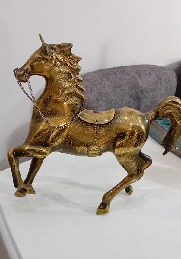 مجسمه برنج روسی سوییت|مجسمه، تندیس، ماکت|اردبیل, |دیوار