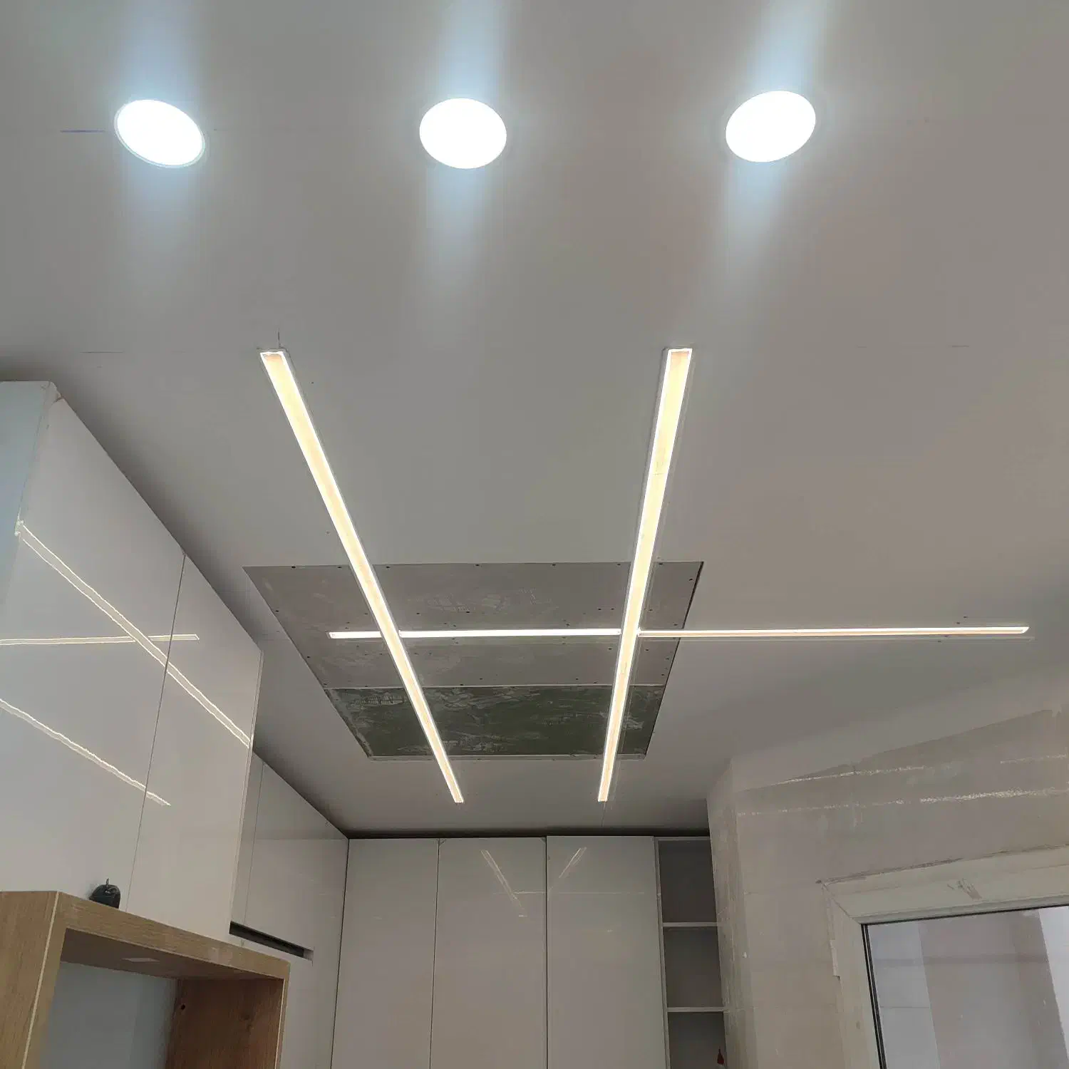 برقکار ساختمان برق ساختمان|خدمات پیشه و مهارت|همدان, |دیوار