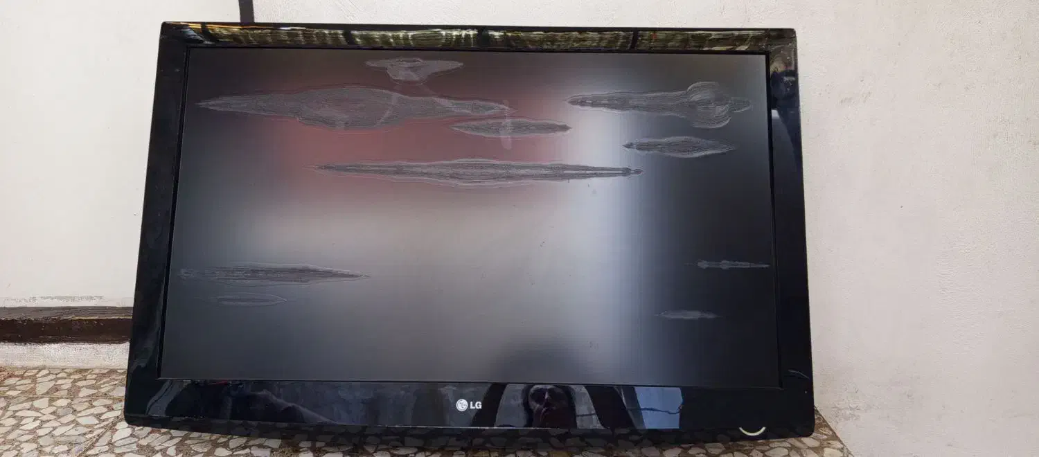 تلویزیون ال سی دی 42اینج الجی|تلویزیون و پروژکتور|رشت, معلولین|دیوار