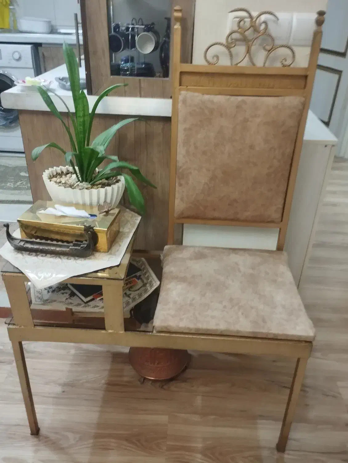 مبلمان هفت نفره وناهار خوری ۴نفره|مبلمان خانگی و میز عسلی|شهریار, شهرک شاهد|دیوار