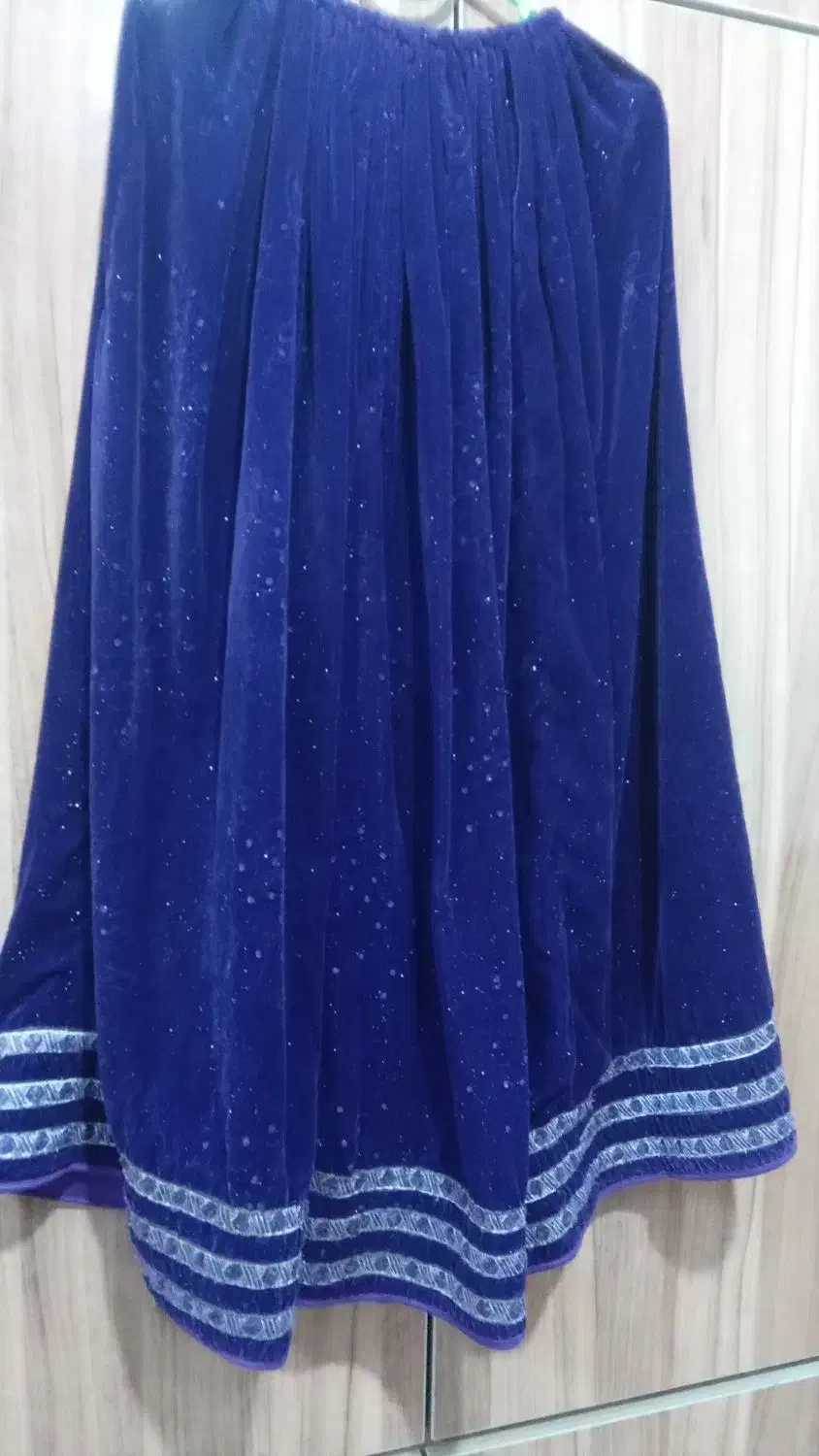 دوعدد دامن محلی|لباس|یاسوج, |دیوار