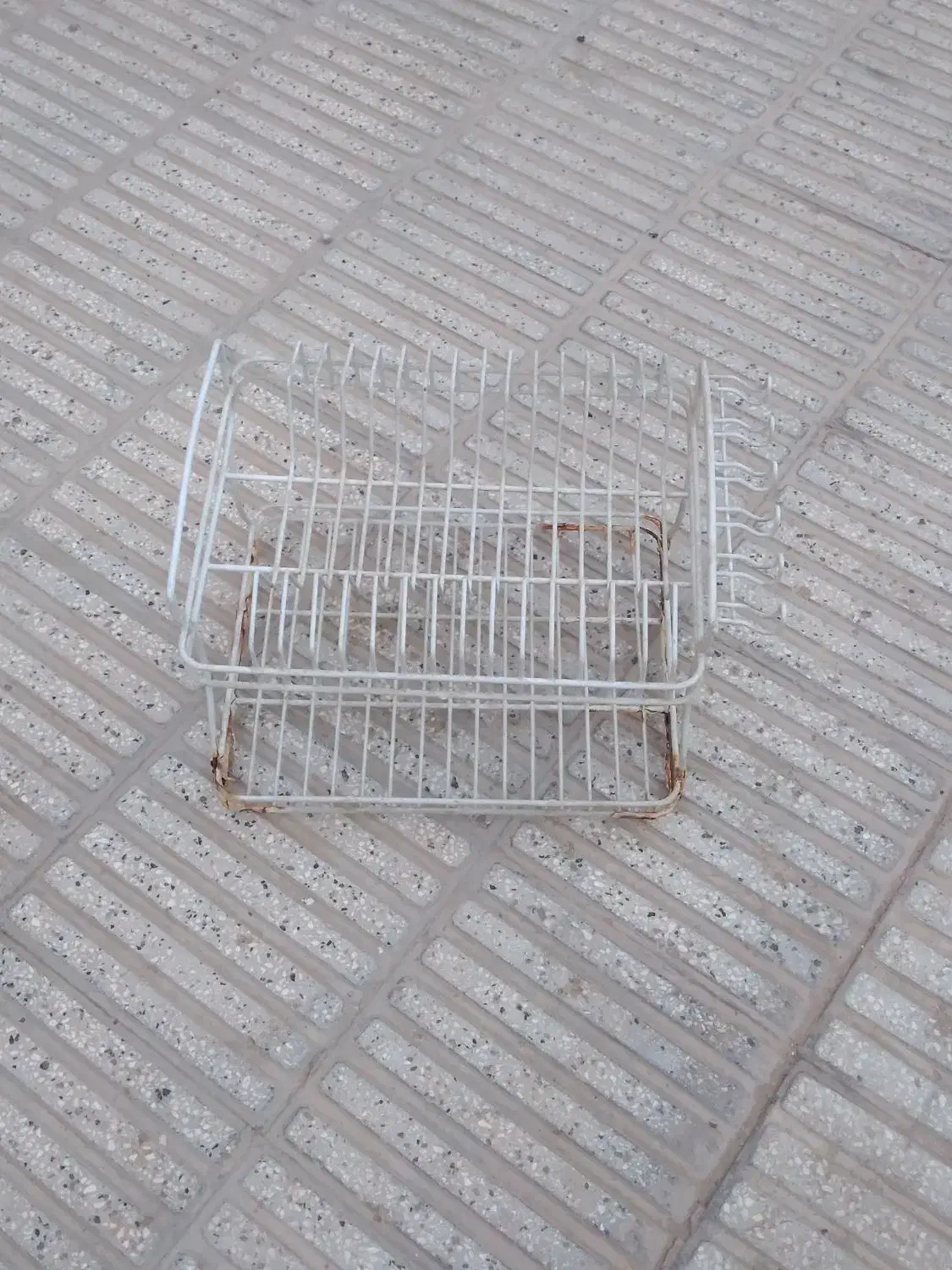 ابچکان|آبچکان و نظمدهنده ظروف|سبزوار, هویزه|دیوار