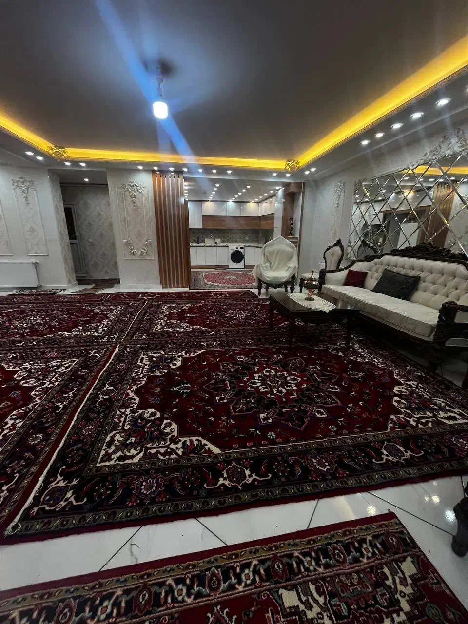 فروش ساختمان نوساز یکجا و تکی /۱۶۵متر /فاز ۲|فروش آپارتمان|اهر, |دیوار