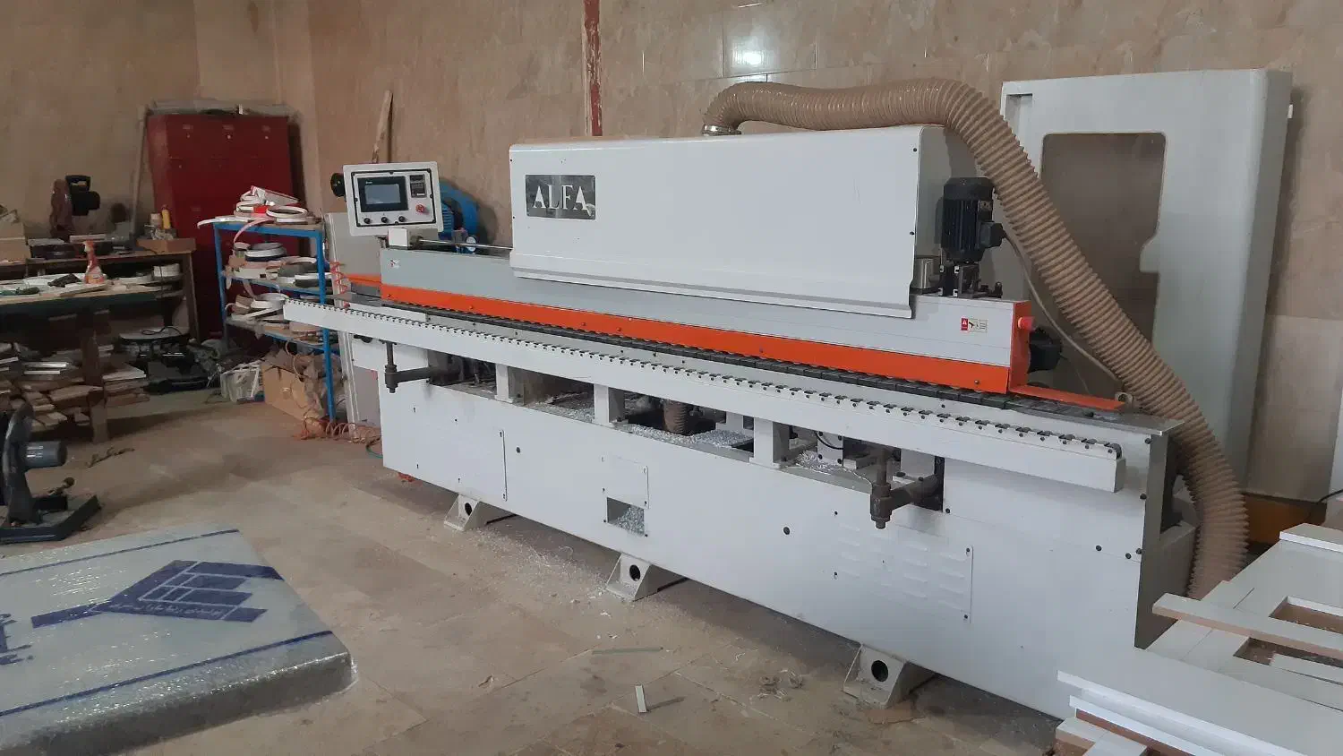 لبه چسبان ودورکن ومکنده وپمپ باد|ماشین‌آلات صنعتی|قم, آزادگان|دیوار