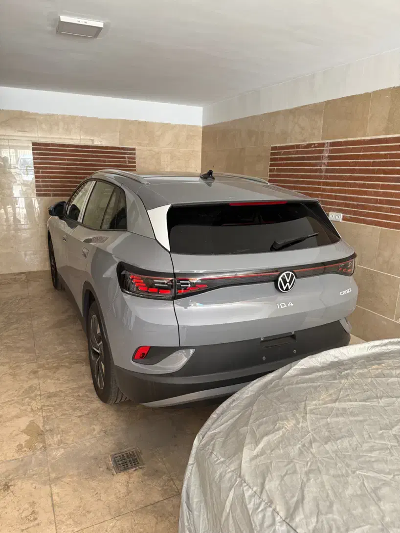 ID4 Pure|خودرو سواری و وانت|رودهن, |دیوار