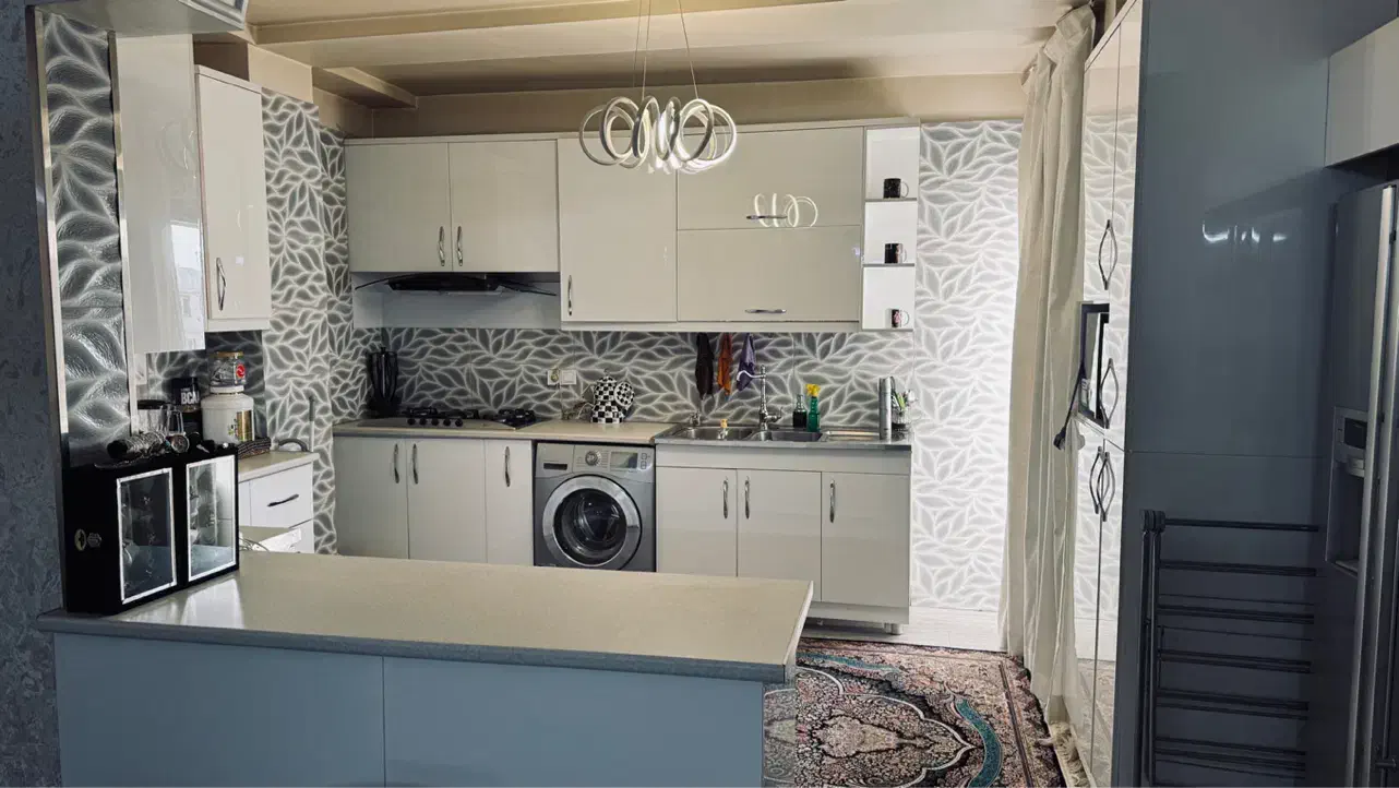 اجاره آپارتمان ۹۹ متری آسانسور پارکینگ دار