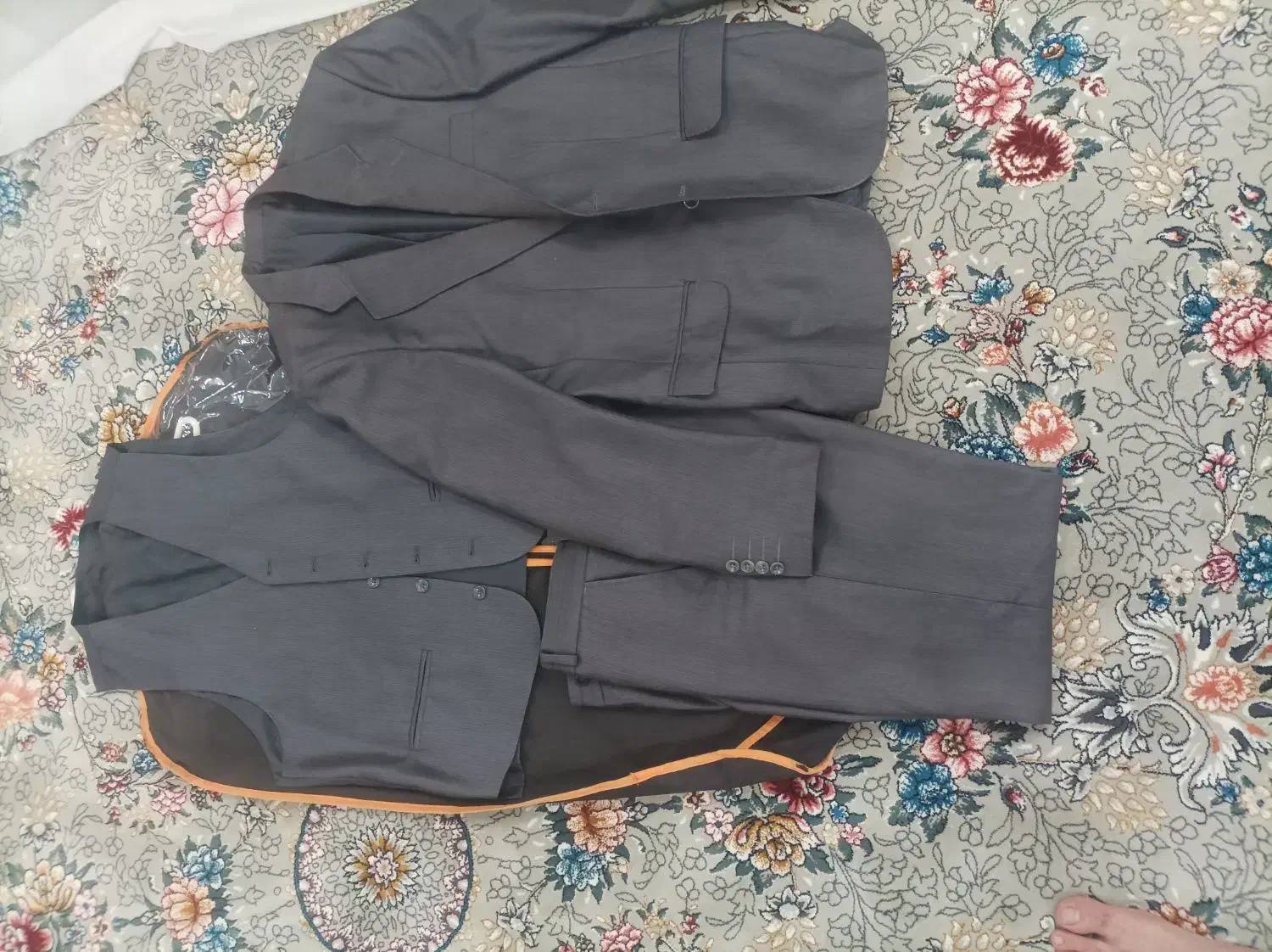 ست کت شلوار مردانه در حد نو سایز۴۶|لباس|بافق, |دیوار