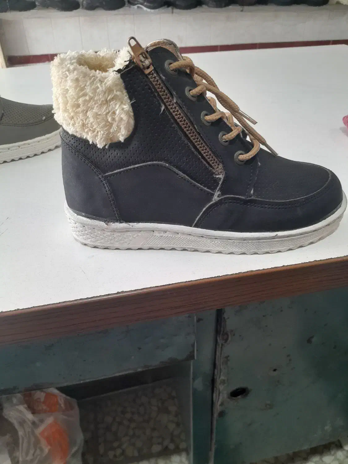 صندل زنانه ونیم پوت بچگانه|حراج|خمینی‌شهر, |دیوار