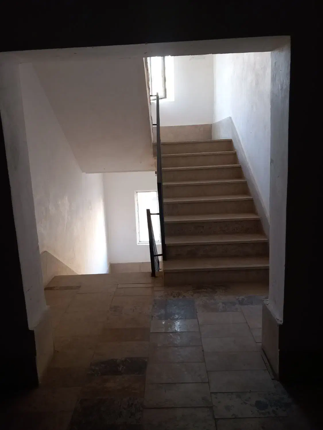 دو خواب/آسانسور/واحد بزرگ/فول خوش نقشه|فروش آپارتمان|هشتگرد, شهرک گلها|دیوار