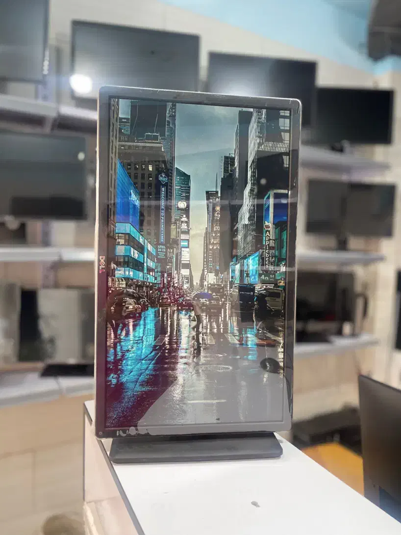 مانیتورهای وارداتی از سایز ۱۵ تا ۲۷باضمانت ۱ماه|قطعات و لوازم جانبی رایانه|کرج, شاهینویلا|دیوار