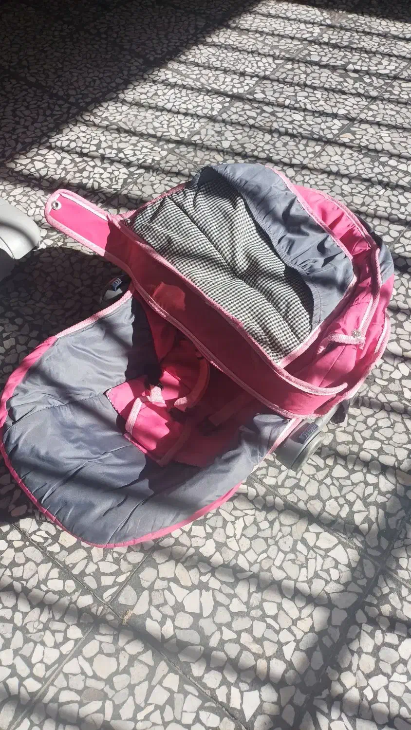 کریر و روروک|کالسکه و لوازم جانبی|فردیس, فردیس|دیوار