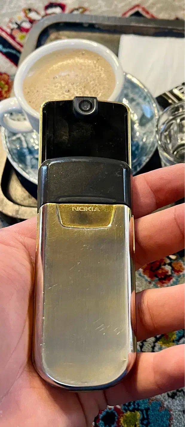 گوشی موبایل نوکیا ۸۸۰۰ طلایی در حد اماراتی رجیستر|موبایل|تهران, شهرک چیتگر|دیوار