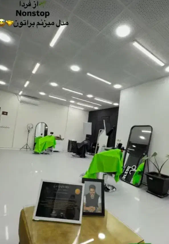 استخدام چند ارایشگر‌ با اخلاق|استخدام درمانی، زیبایی، بهداشتی|سقز, |دیوار