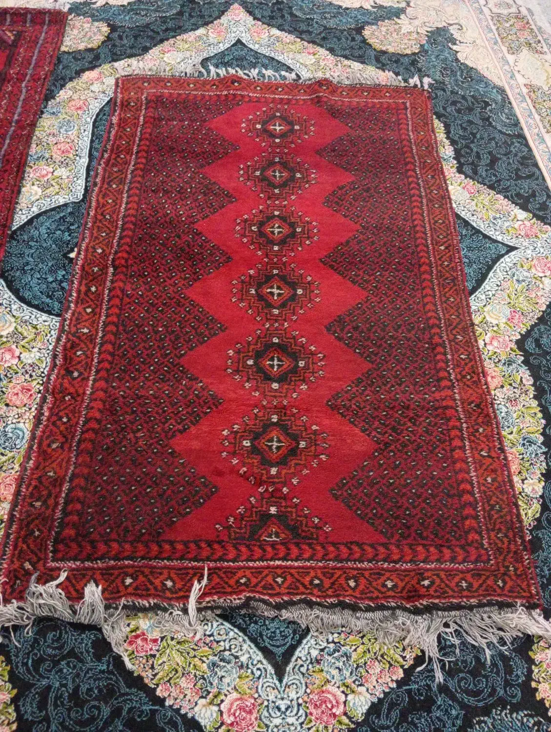 قالی قدیمی بالای 100سال|فرش|میناب, |دیوار