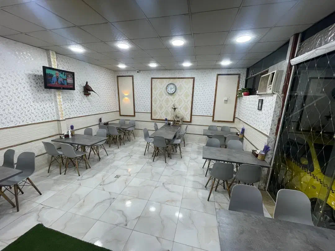 میز به همراه صندلی|میز و صندلی غذاخوری|ماسال, |دیوار