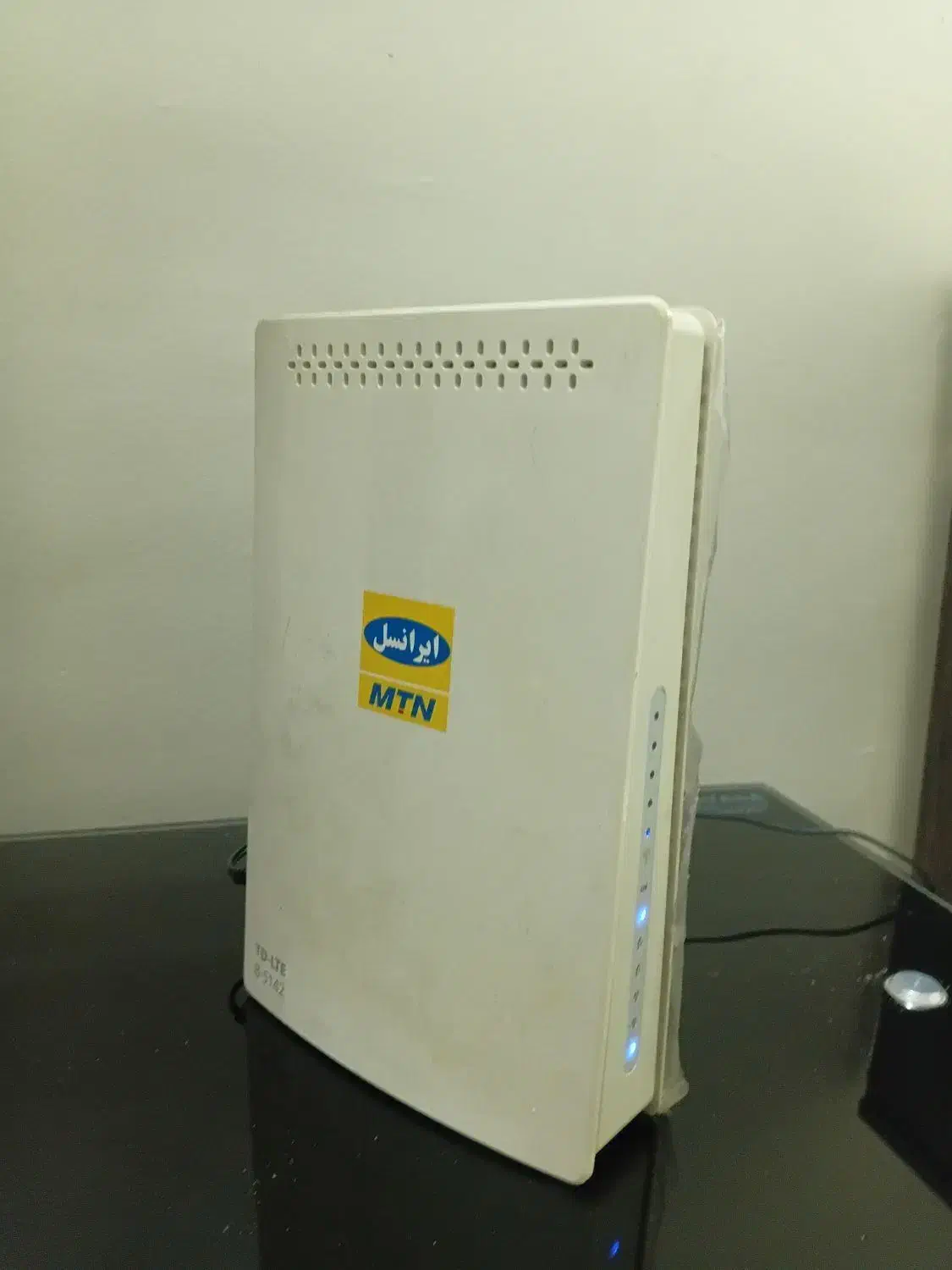 مودم TDLTE بی سیم ایرانسل|مودم و تجهیزات شبکه|اصفهان, امیرعرب|دیوار