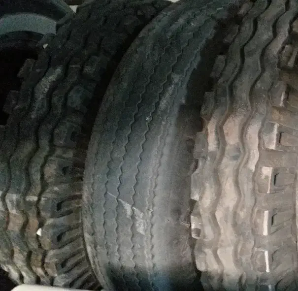 رینگ و لاستیک وانت پیکان|قطعات یدکی و لوازم جانبی|شیروان (خراسان), |دیوار