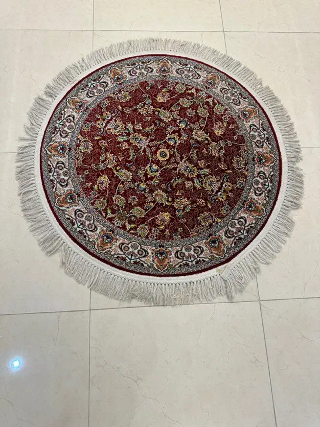 فرش گرد قرمز نو نو|فرش|شهریار, شهرک وائین|دیوار