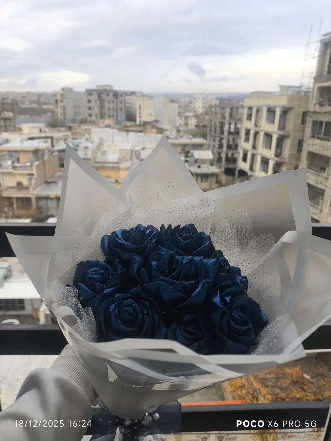 گل روبانی|گل مصنوعی|بروجرد, |دیوار