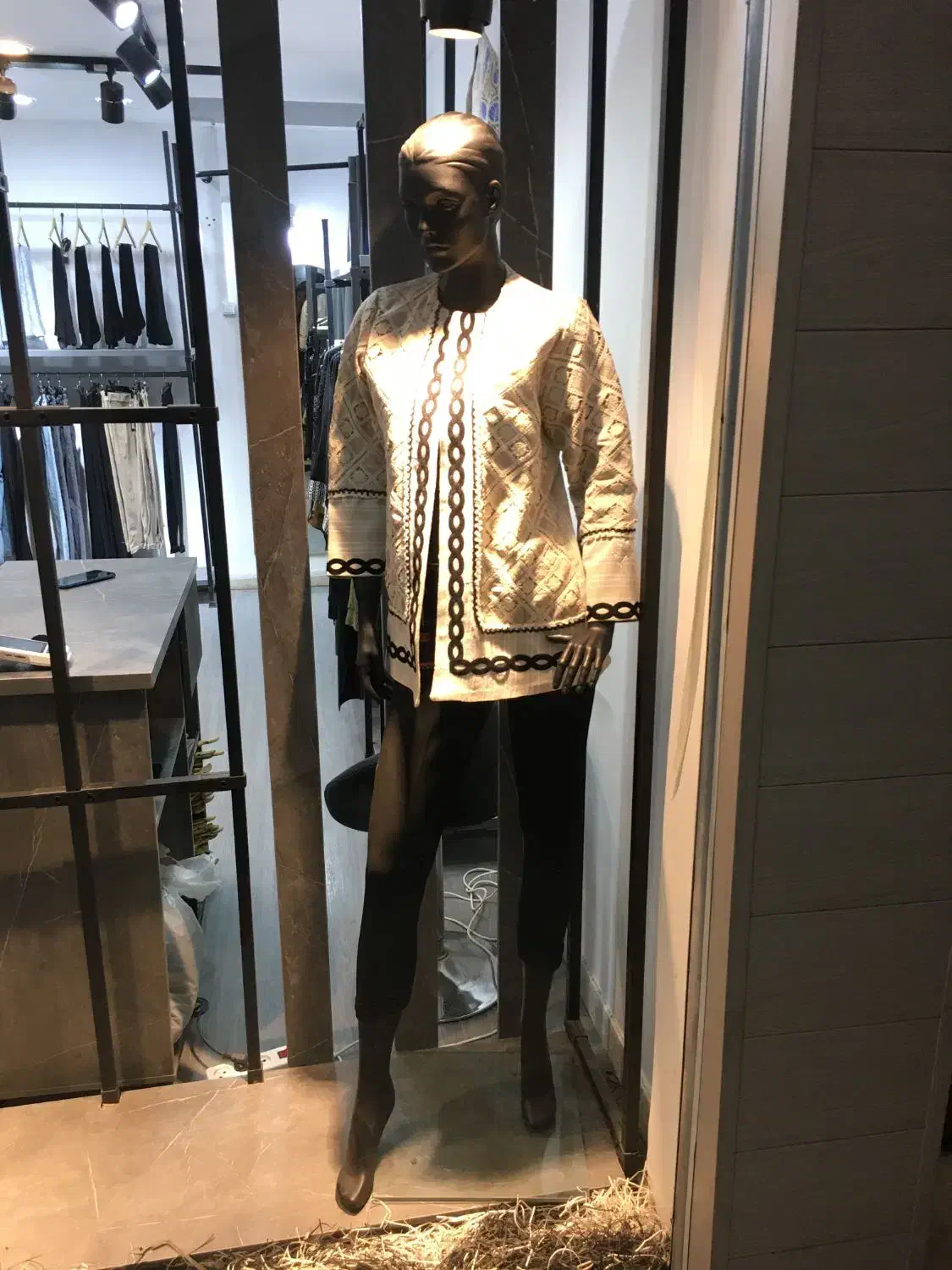 مانکن زنانه|فروشگاه و مغازه|ایلام, |دیوار