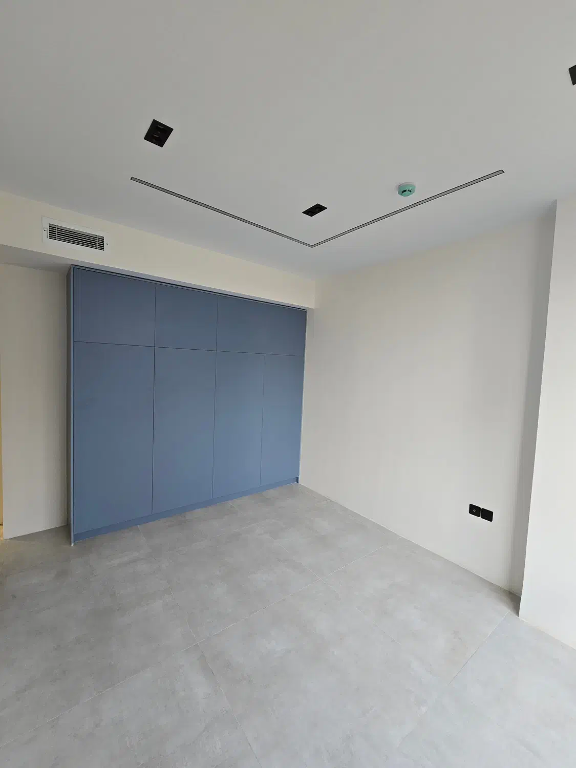 ۱۵۰متر/۳خواب/ کلیدنخورده/تک واحدی/جمالزاده شمالی