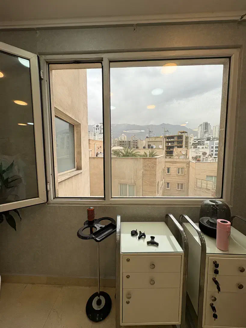 فرشته ۷۰ متر سالن و اتاق/ مینیمال / همه مشاغل|اجارهٔ دفتر کار، اتاق اداری، مطب|تهران, الهیه|دیوار
