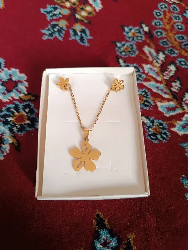 ست گردنبند و گوشواره|بدلیجات|ملایر, |دیوار