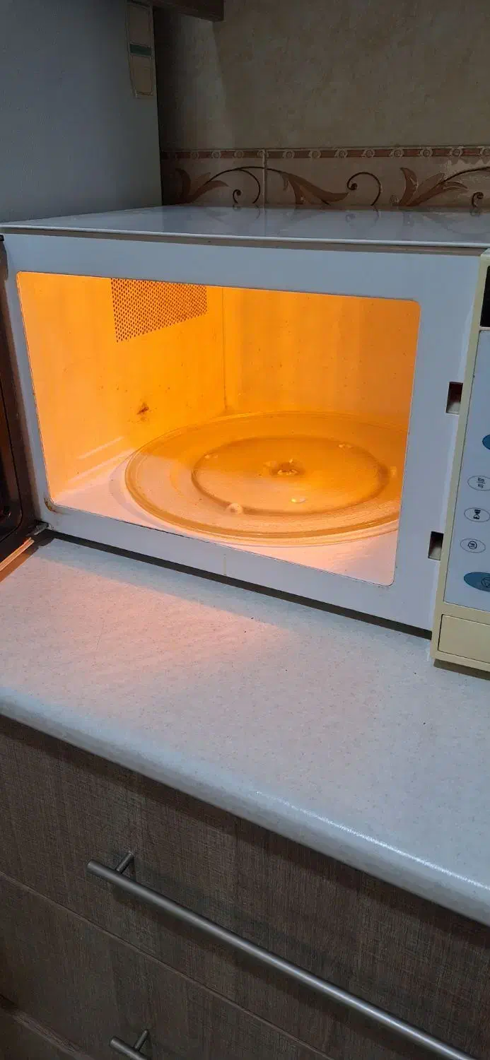 مایکروویو بوتان|اجاق گاز و لوازم برقی پخت‌وپز|تهران, علم و صنعت|دیوار