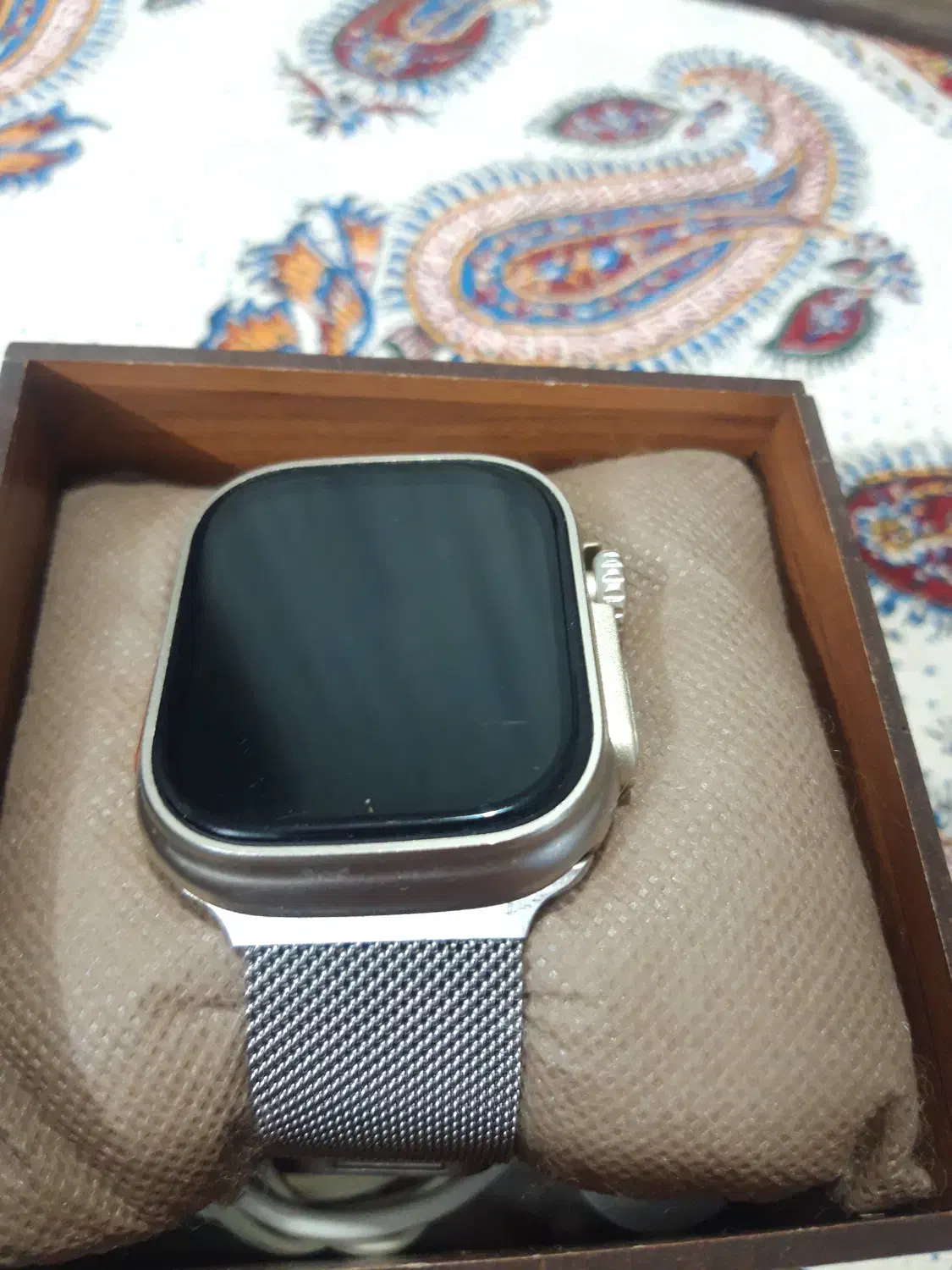 رولکس|ساعت|شیروان (خراسان), |دیوار