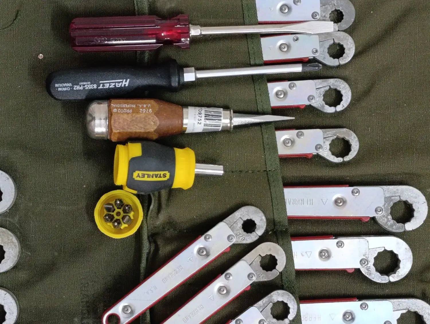 ست آچار و پیچ‌گوشتی کلکسیونی آمریکا و آلمان|ابزارآلات|تهران, صادقیه|دیوار