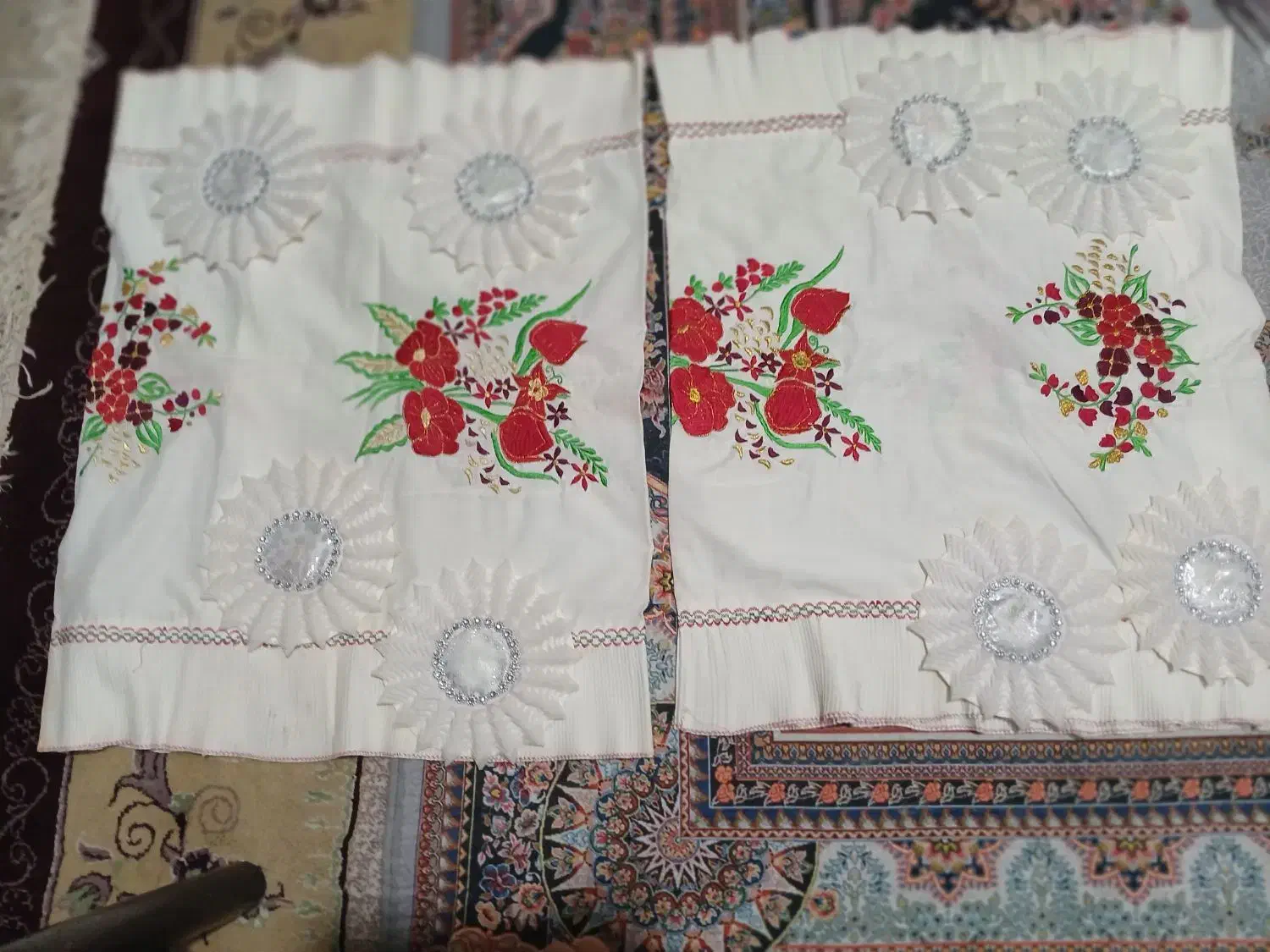 روی پلشتی|پشتی|یاسوج, |دیوار