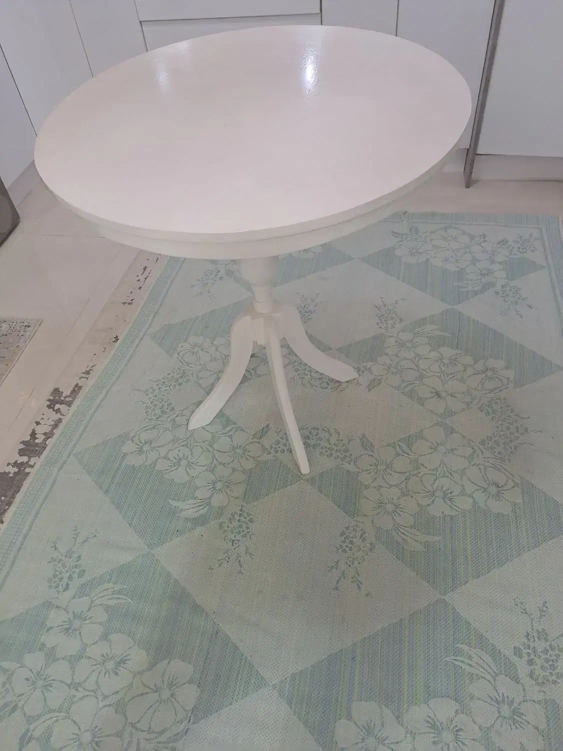 میز خاطره|میز و صندلی غذاخوری|شهرکرد, |دیوار