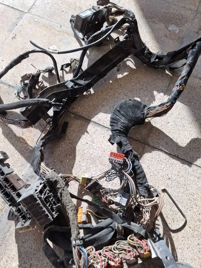 دسته سیم کشی داشبورد پژو|قطعات یدکی و لوازم جانبی|شاهینشهر, عطار|دیوار