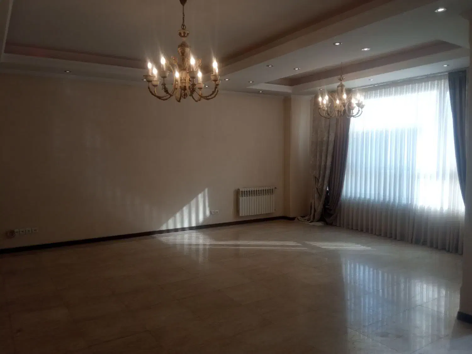 105متر 2خوابه یوسف آباد بن سینا