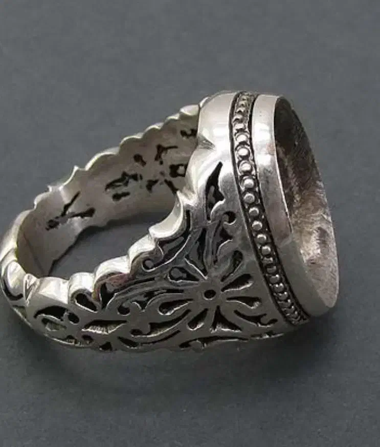 رکاب وضایعات نقره آلیام|کلکسیون اشیاء عتیقه|اردبیل, |دیوار