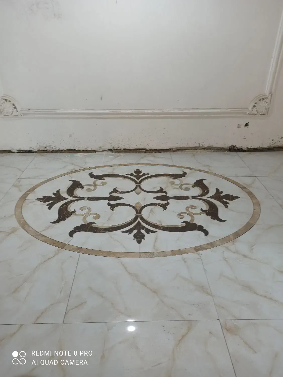 کاشی کاری هادیان|خدمات پیشه و مهارت|تبریز, |دیوار