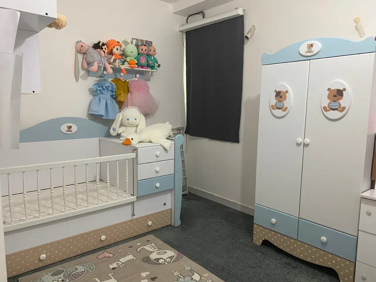 تخت و کمد کودک تم آبی سفیدخرس|تخت و سرویس خواب|قشم, |دیوار