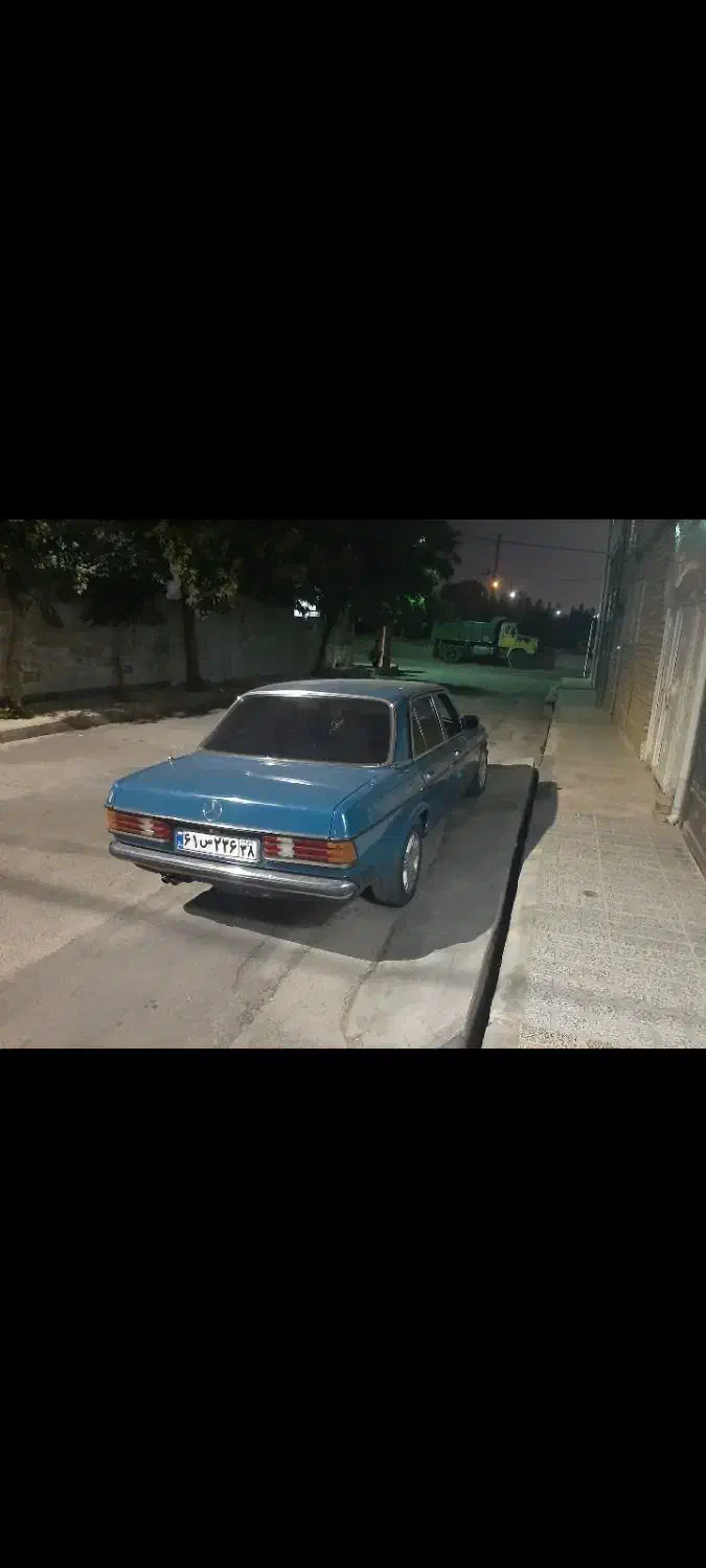 بنز ۲۵۰ شش سیلندر کلاسیک فقط معاوضه با خودرو روز|خودرو کلاسیک|لنگرود, |دیوار