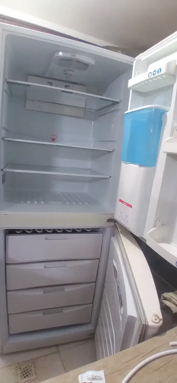 یخچال فریزر سالم و تمییز|یخچال و فریزر|دلیجان, |دیوار