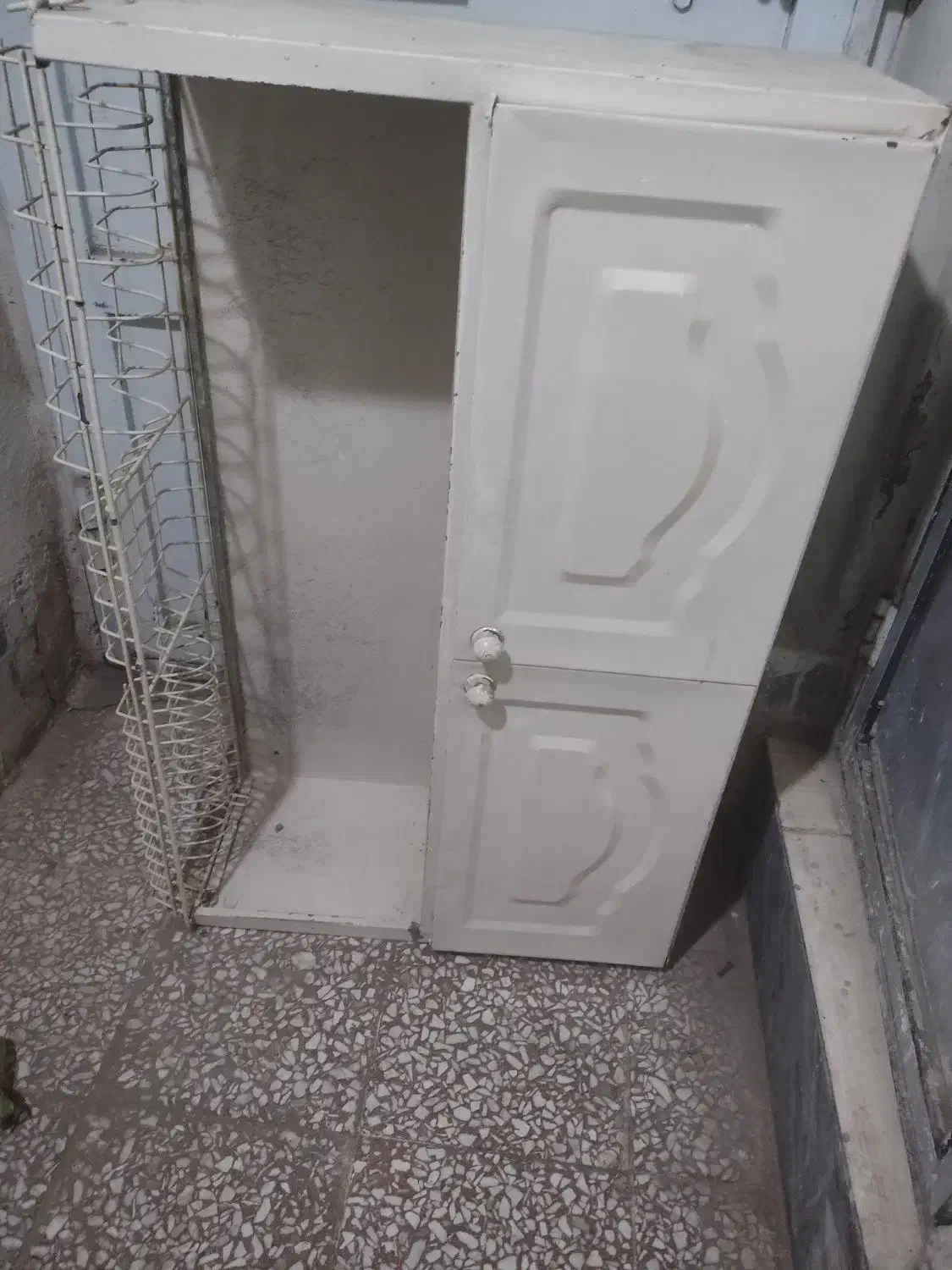 کابینت ابچکان|آب‌چکان و نظم‌دهنده ظروف|قم, شهرک امام حسین|دیوار