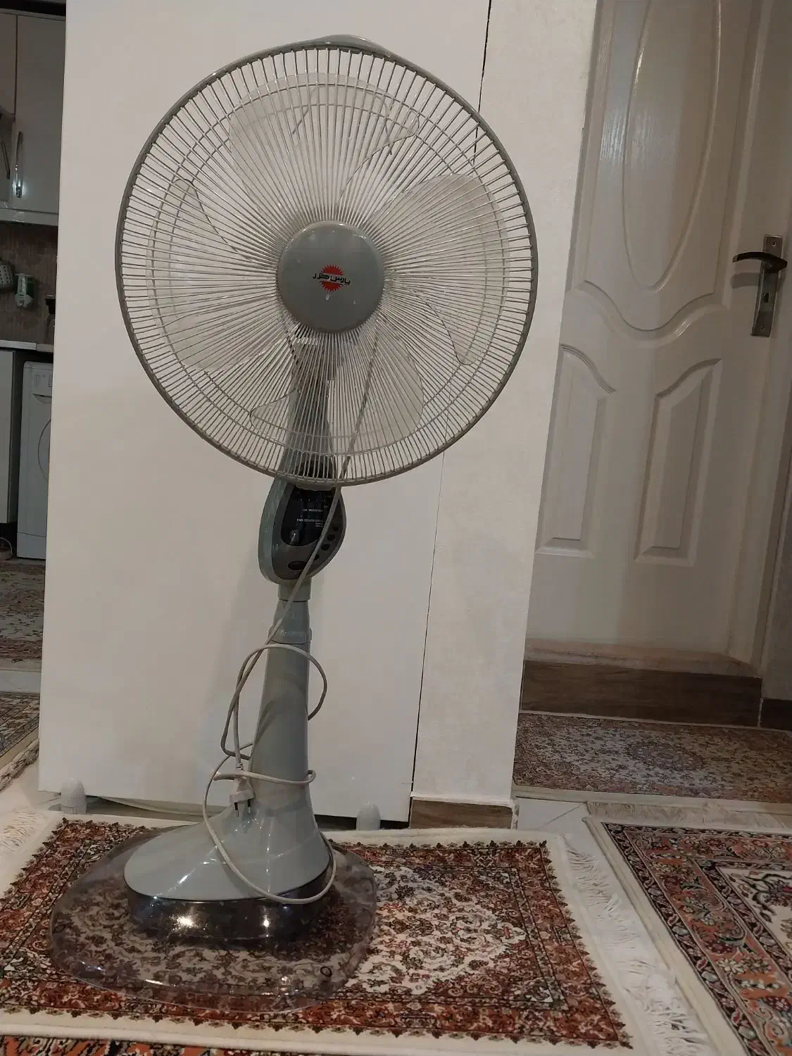 پنکه پارس خزر|پنکه و تصفیه‌کنندهٔ هوا|اراک, |دیوار