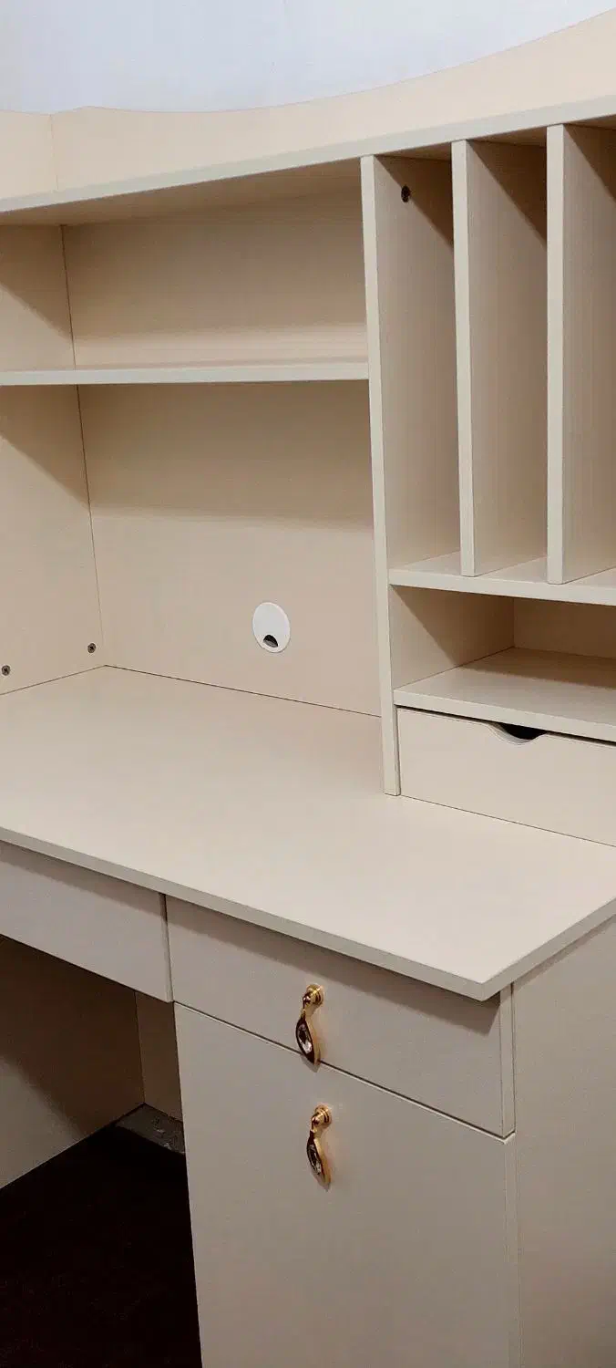 میز تحریر برند صنا چوب|میز تحریر و کامپیوتر|کرمانشاه, |دیوار