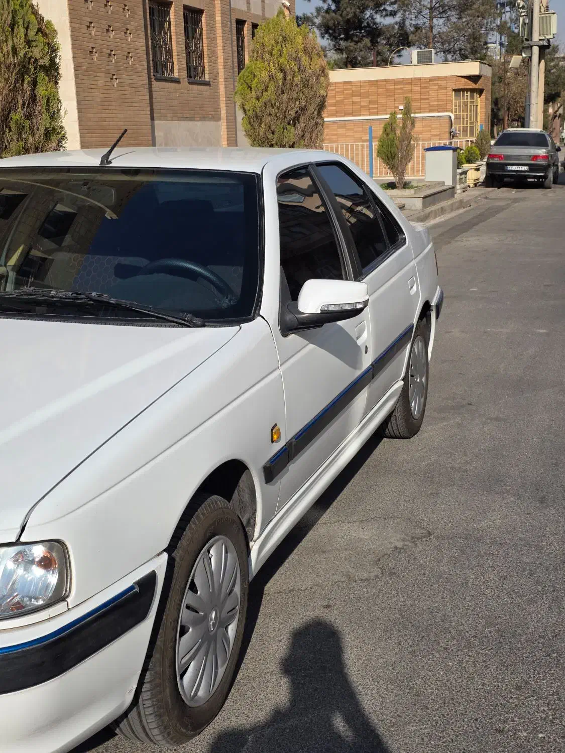 پژو پارس|خودرو سواری و وانت|قم, باغ شریفی|دیوار